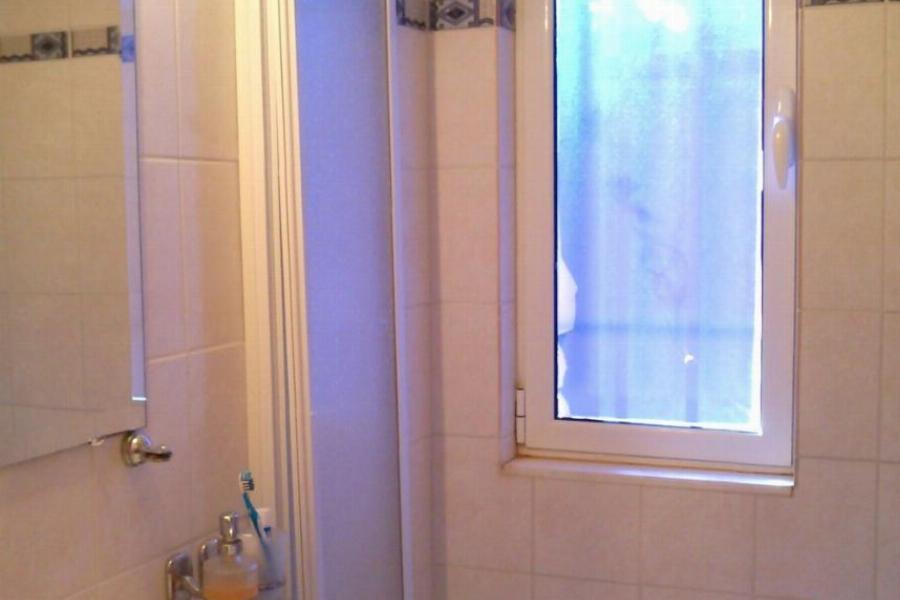 Teilblick Wannenbad 1. Etage
