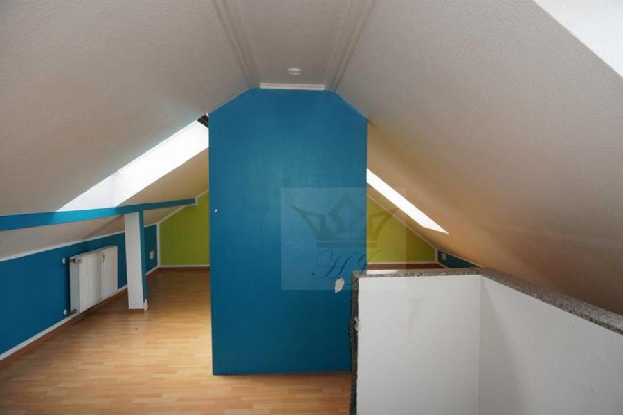 Ausgebauter Dachboden in der Maisonnete rechts Haus 65