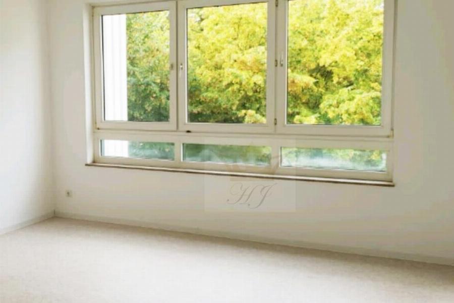 Eigentümer Foto - Teilblick Wohnzimmer.2jpg