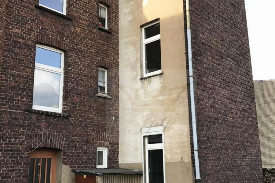 Rückwärtige Hausansicht aus dem Innenhof