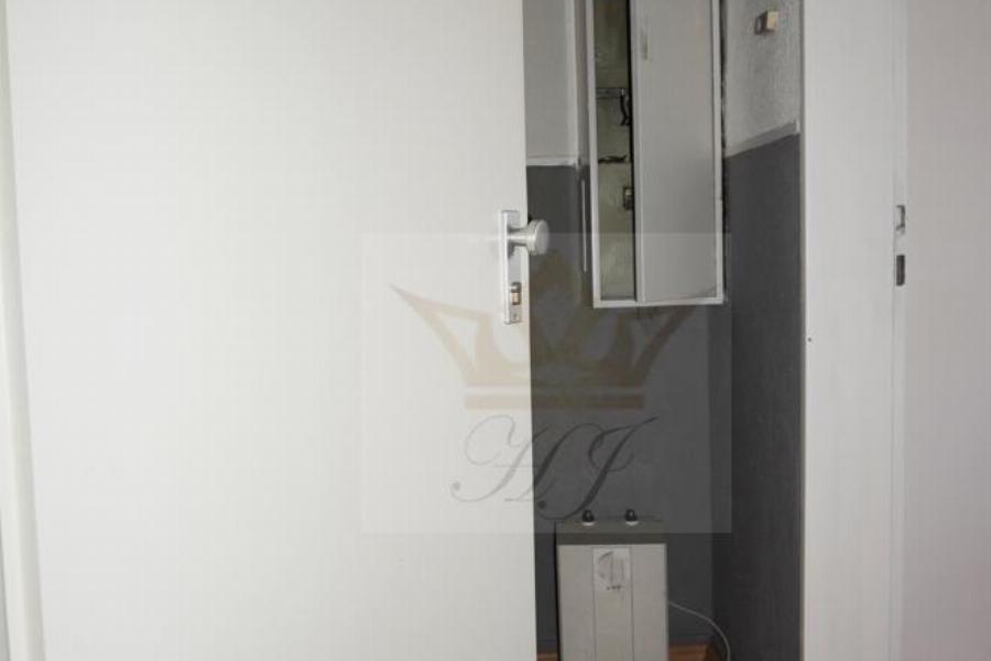 Blick in den Eingangsbereich der DG-Wohnung
