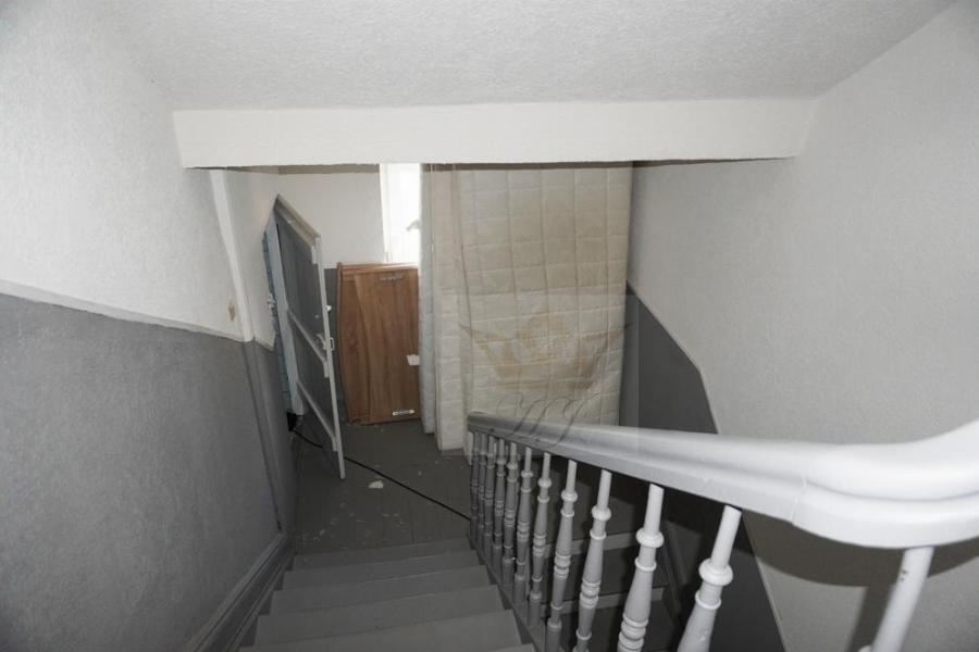Blick aus dem DG-Wohnung in das Treppenhaus