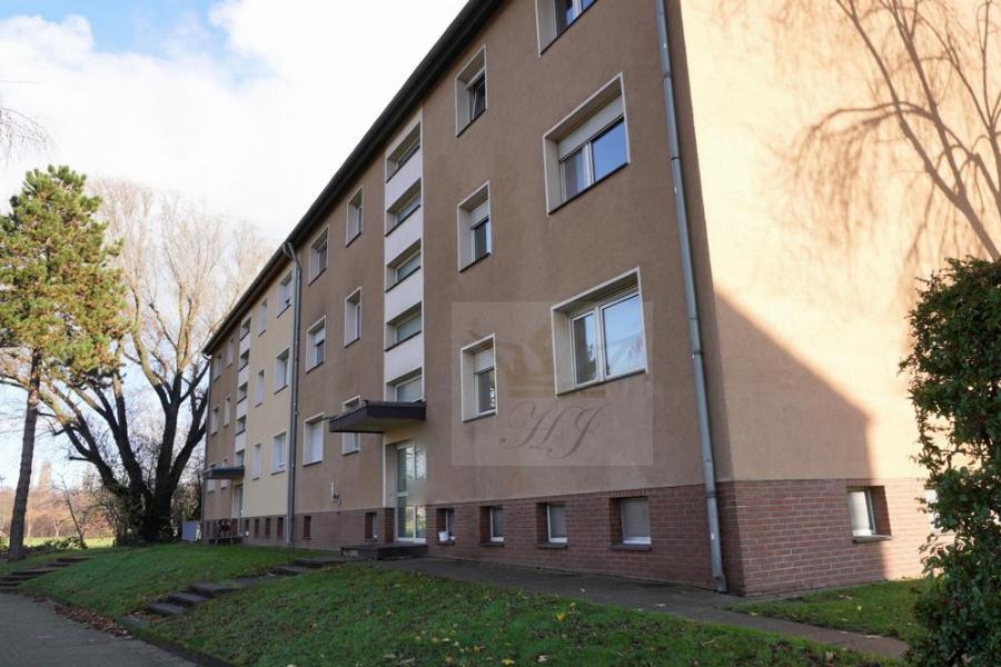 Zugang zu den Häusern 13 und 15-1