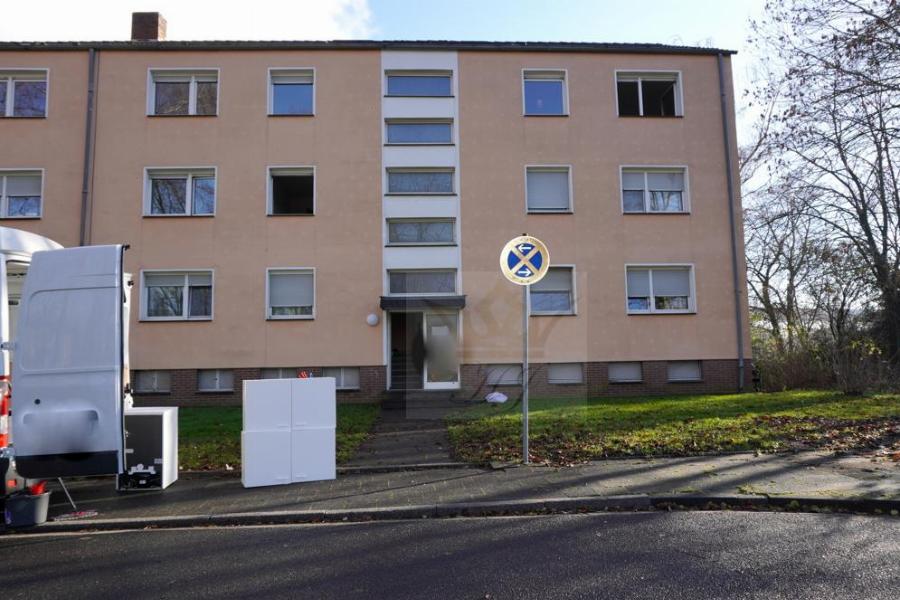 Außenansicht und Hauszugang Nr_9