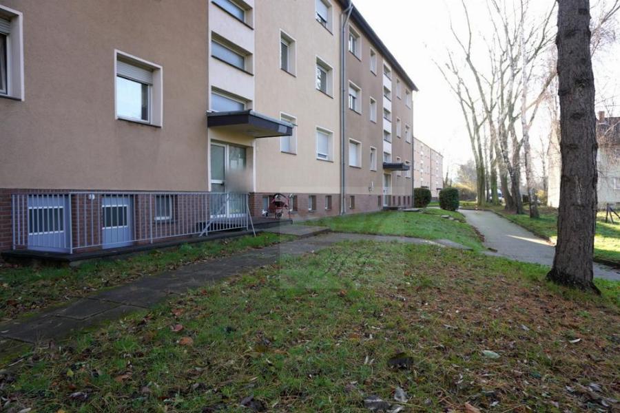 Blick von der Giebelseite Nr_15 auf die weiteren Häuser, sowie Zuganz zu den Häusern