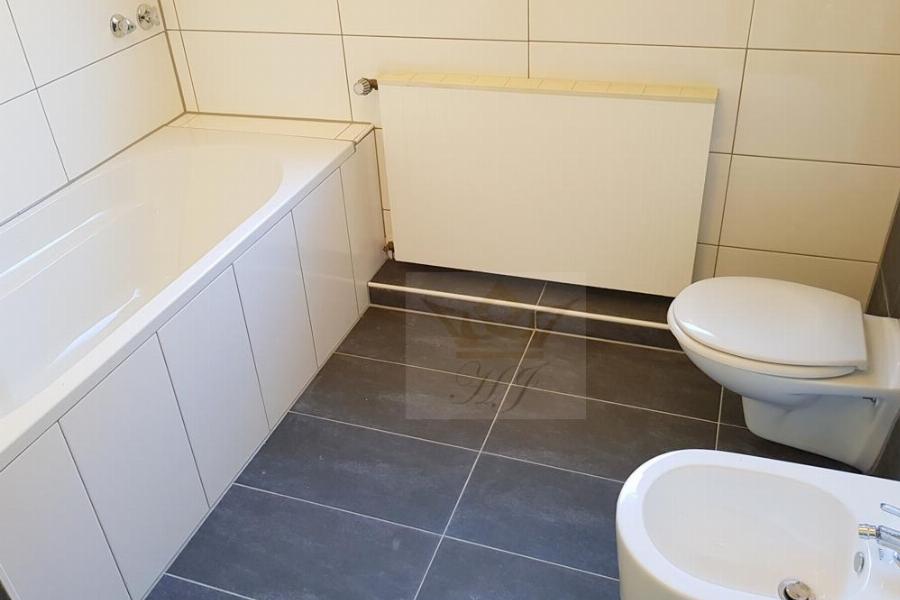 Badezimmer .