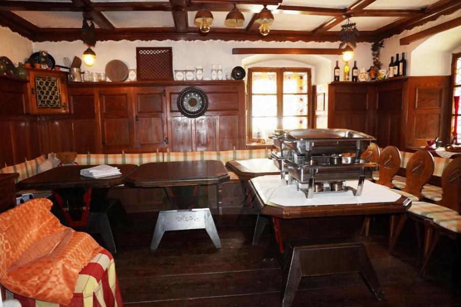 Blick in der historischen Barbarastube