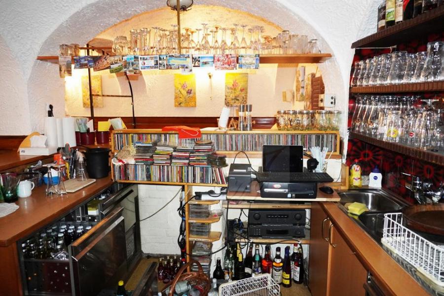 Teilblick Ausschank und Gästestube
