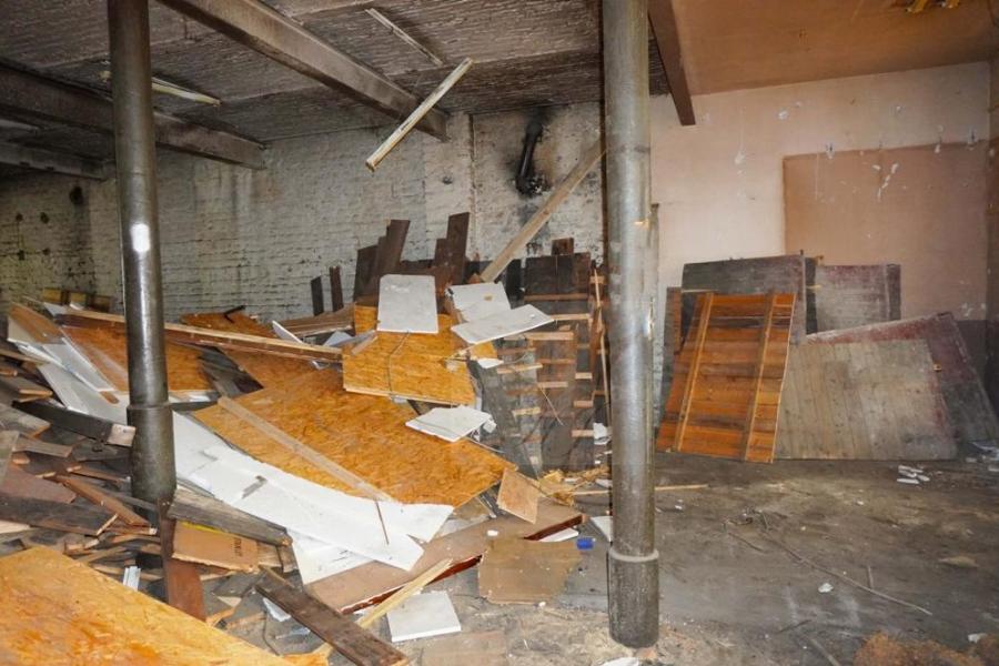 Teilblick Gewerbeeinheit im Hinterhof