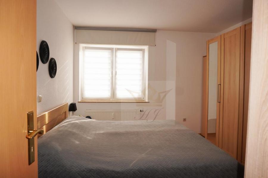 Blick in das Schlafzimmer im EG