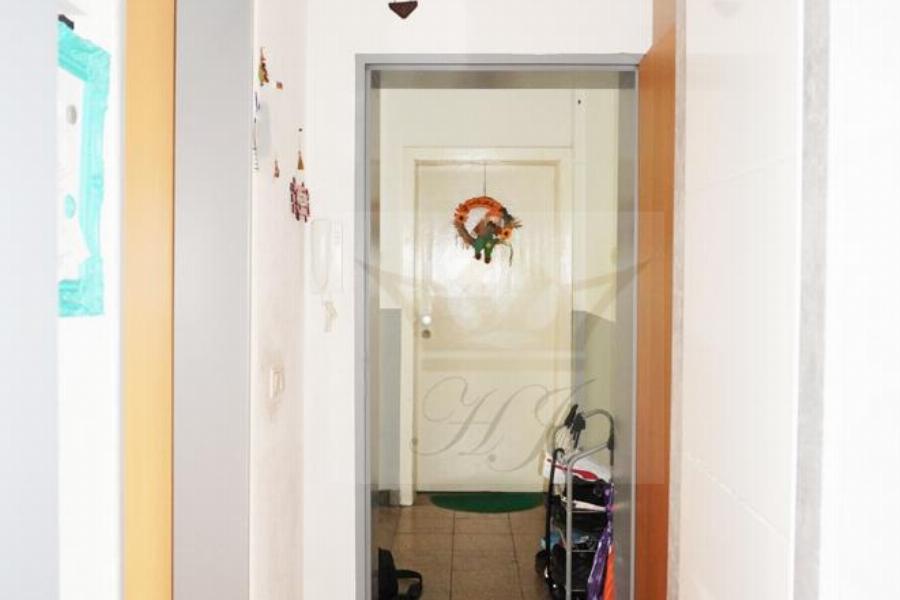 Wohnungsflur im OG rechts