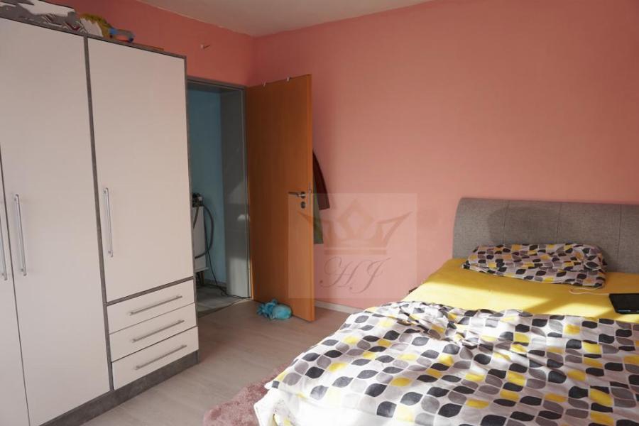 Teilblick Kinderzimmer im OG rechts