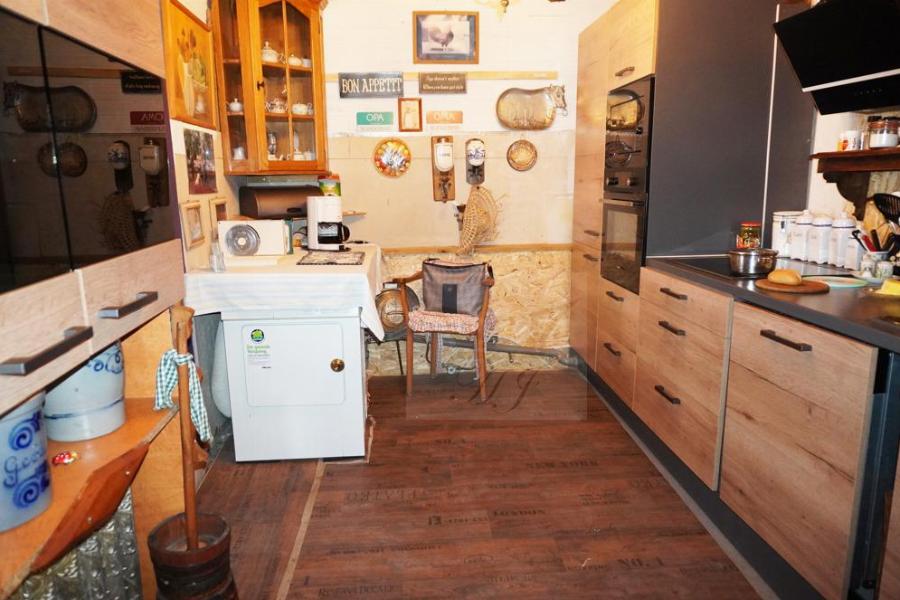 Blick in die Küche im EG vom Hinerhaus