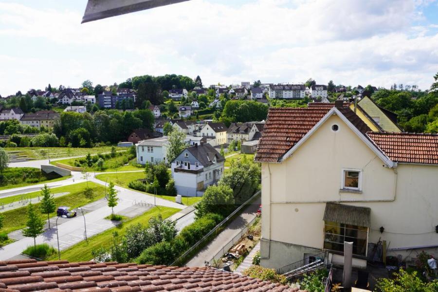 Blick aus dem Spitzboden auf nähere Nachbarschaft