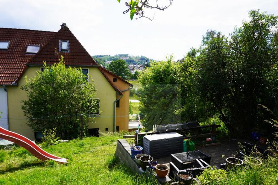 Rückwärtige Gartenansicht